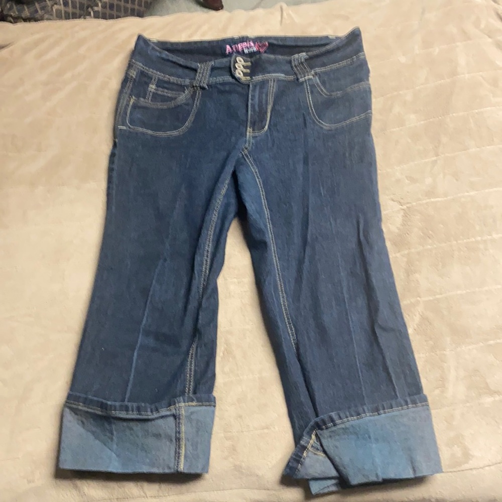 Capris